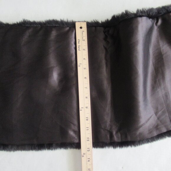 Faux Fur Shawl Wrap One Size 50" L x 12" H Black, Fully Lined - Picture 8 of 8